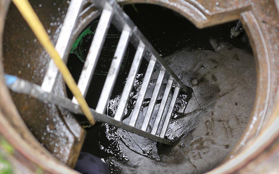  comment déboucher des toilettes Crosne